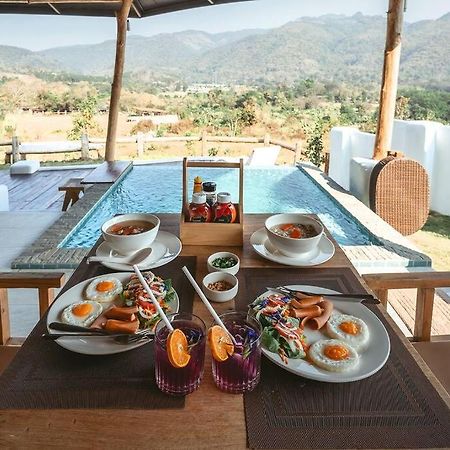 Elephantpoolvilla Maetang Chiangmai Ban Muang Kut Exteriör bild