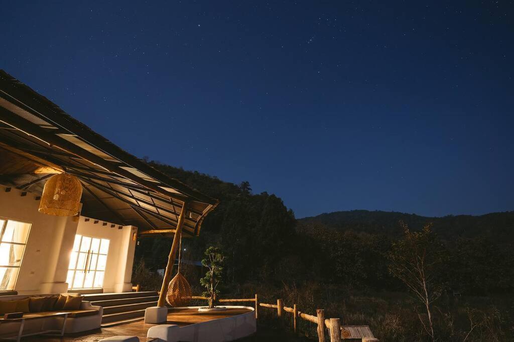Elephantpoolvilla Maetang Chiangmai Ban Muang Kut Exteriör bild