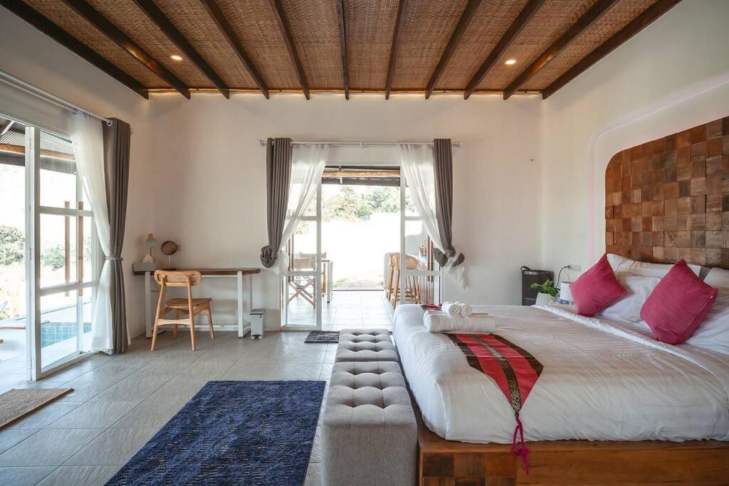 Elephantpoolvilla Maetang Chiangmai Ban Muang Kut Exteriör bild